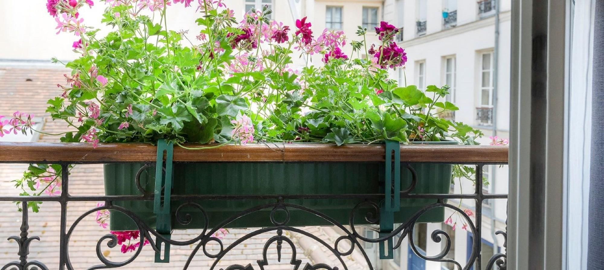 Hotel Jeanne D'Arc Le Marais Paris Exterior photo